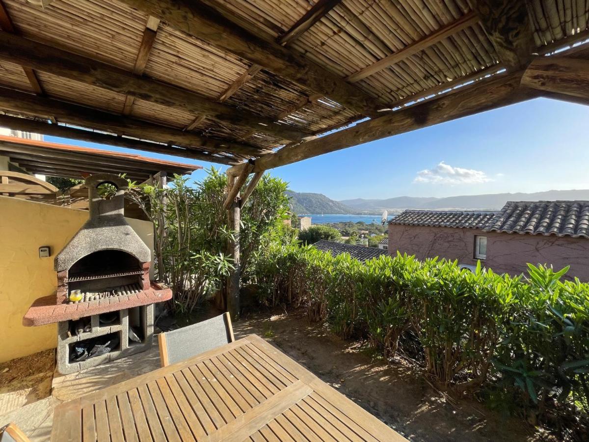 Villa Vue Mer A Santa Giulia 维琪奥港 外观 照片