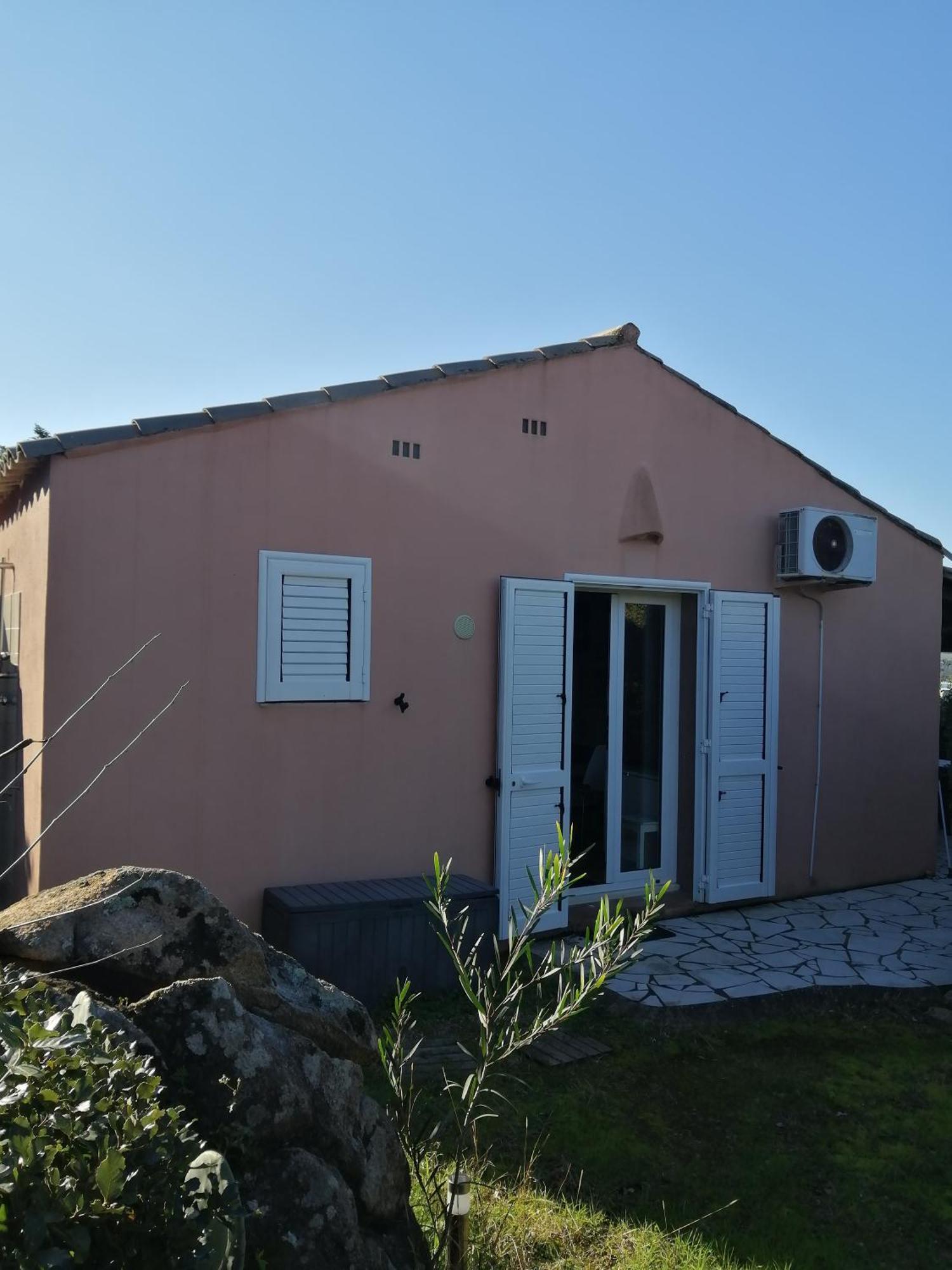 Villa Vue Mer A Santa Giulia 维琪奥港 外观 照片