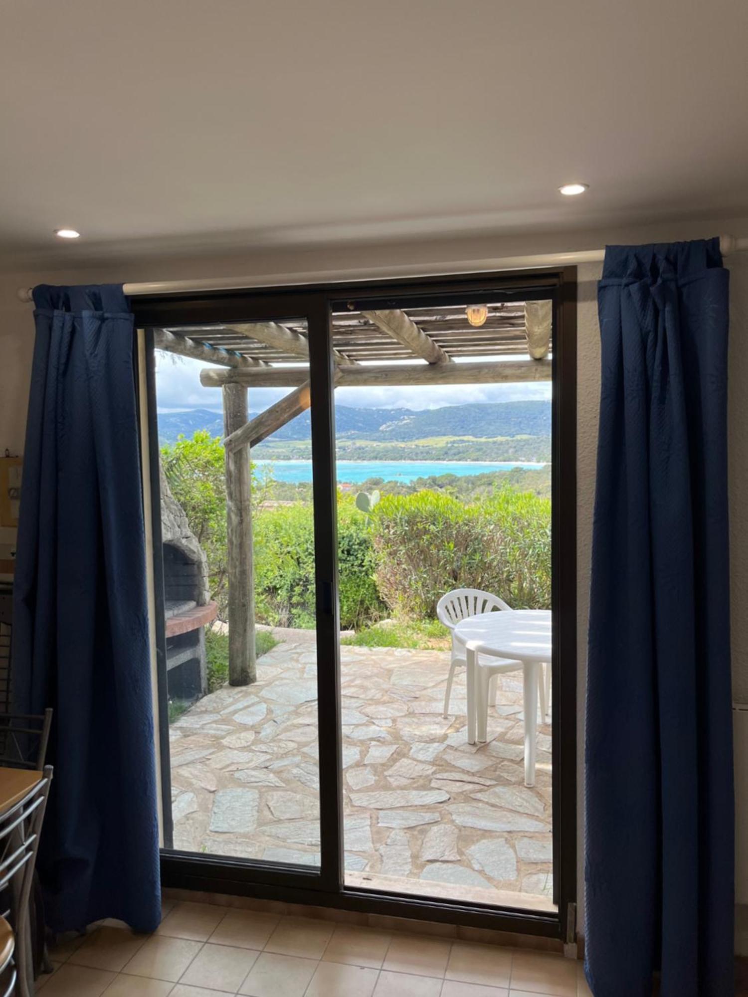 Villa Vue Mer A Santa Giulia 维琪奥港 外观 照片
